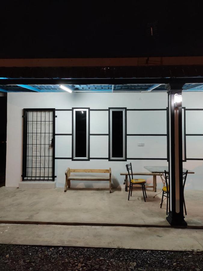 Ez Roomstay * Kangar